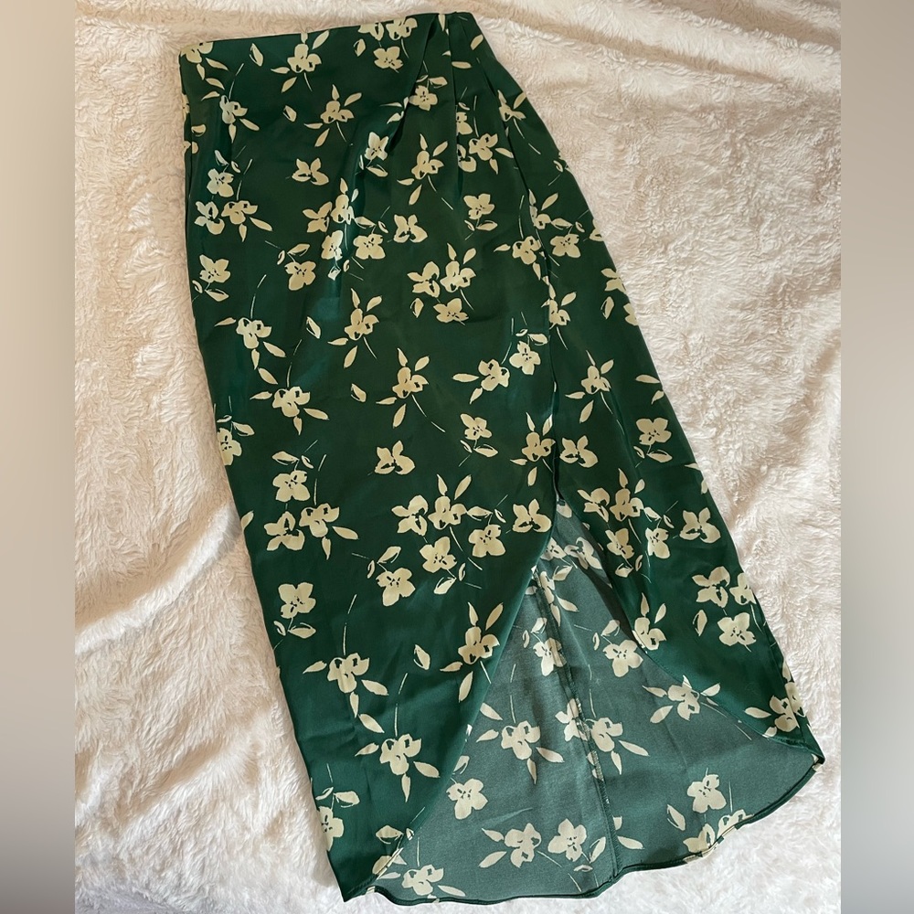 Urban Outfitters floral satin midi-skirt